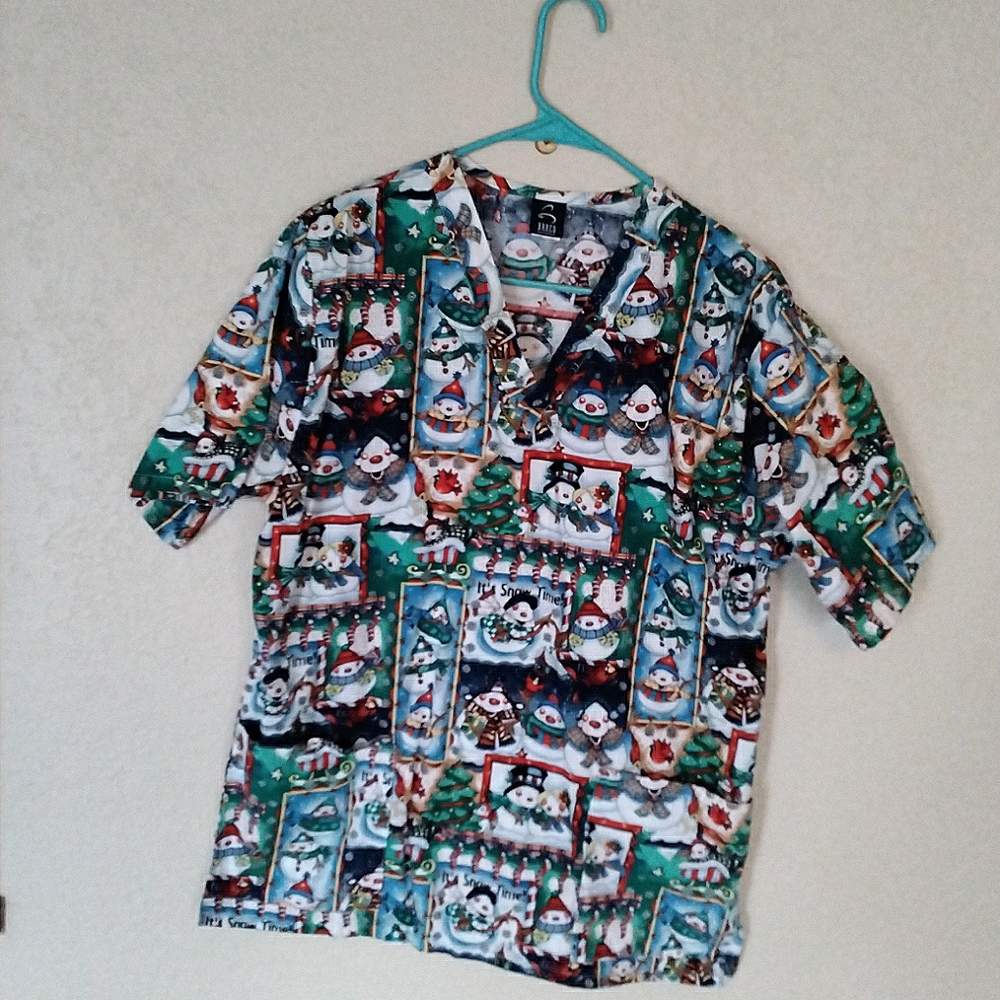 Barco Uniforms Scrubs Top Sz Medium Snowman Theme